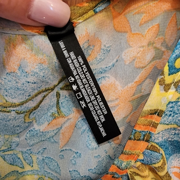 Floral Layered Tank - Picture 4 of 4